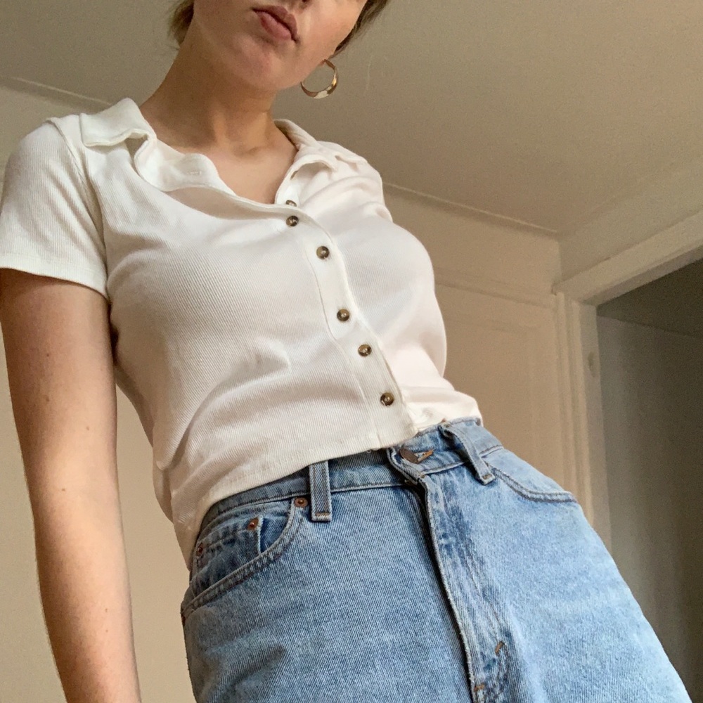 American Eagle white button down top